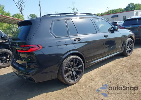 2024 BMW X7 M60I z USA, uszkodzony, nr VIN 5UX33EM0XR9U07116